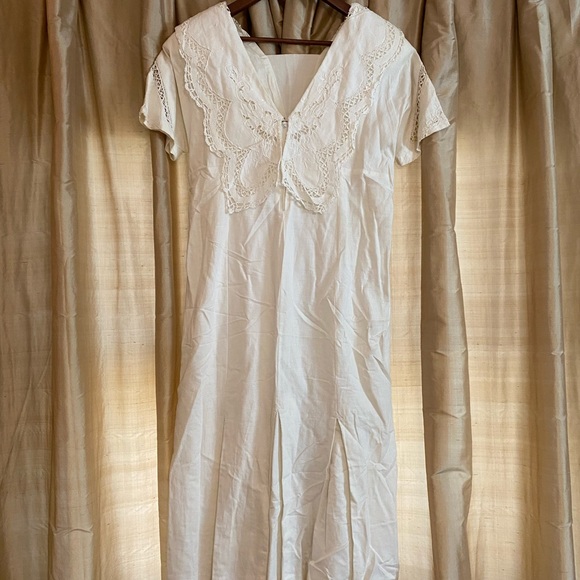 Vintage Linen Wedding Dress - Picture 3 of 11